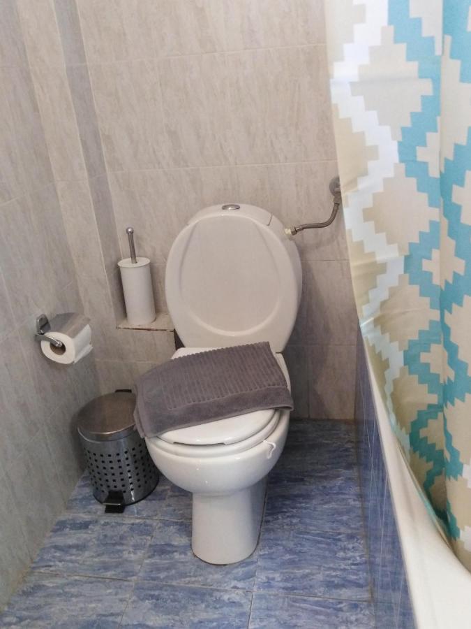 Niki Stavros Comfort Studios Luaran gambar